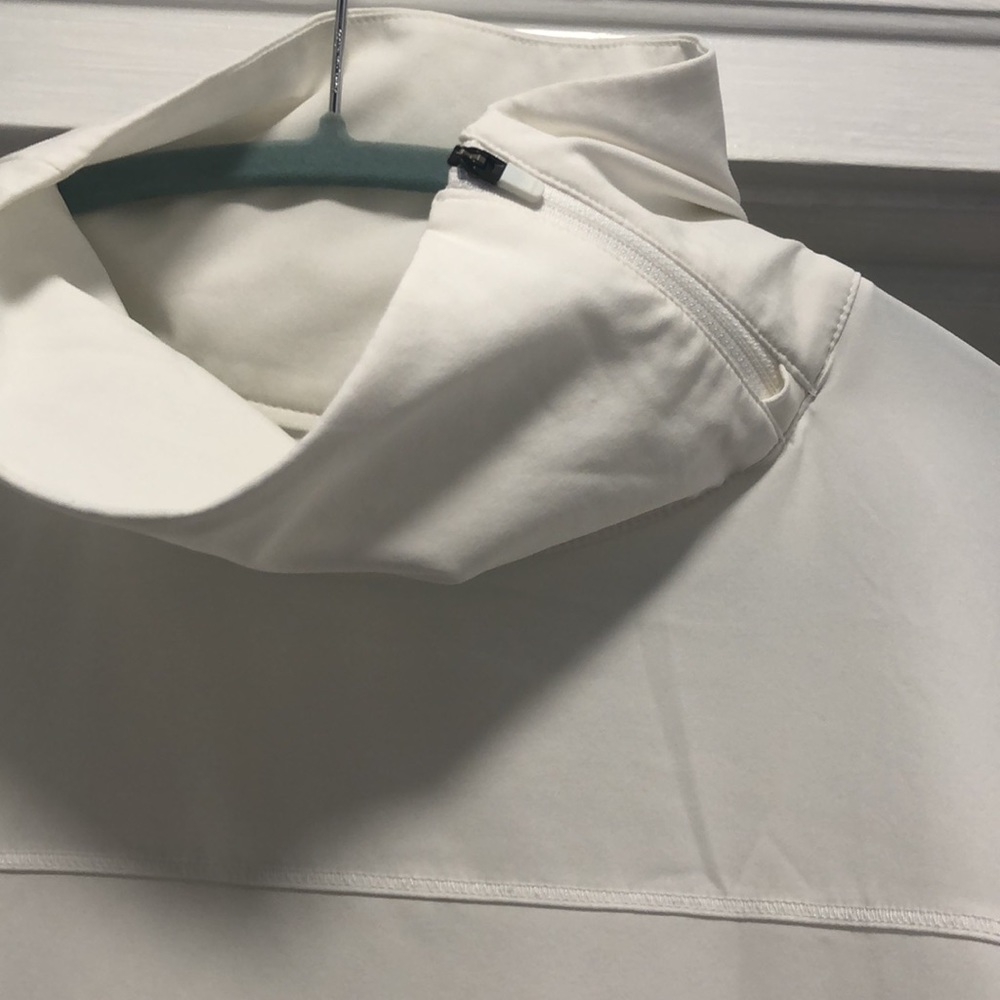 Athleta Performance Pullover, Size Small - image 4